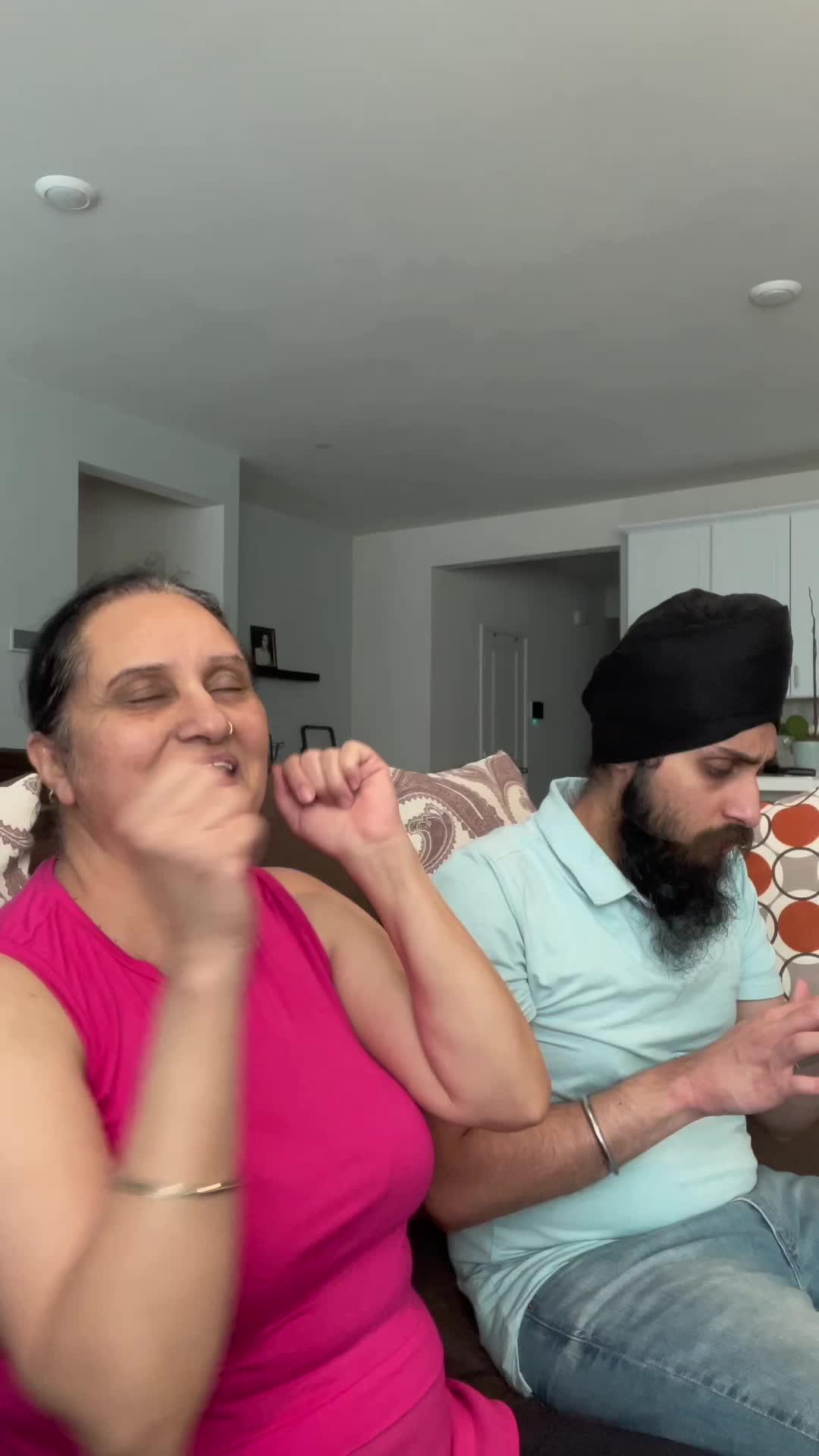 Unleash the Singer in you and Enjoy Singing from Today!