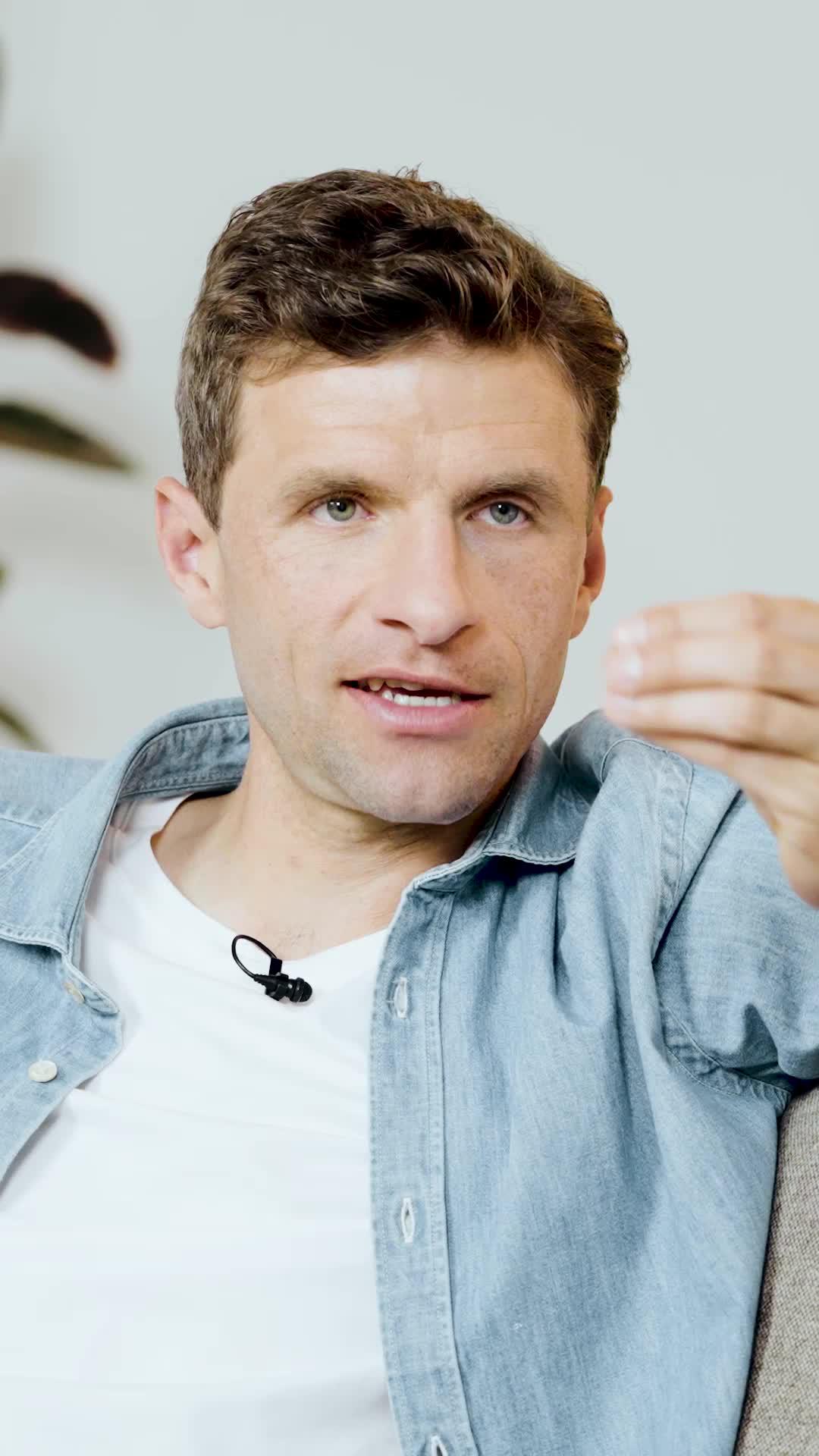 Erlebe die beste Fantasy Fußball App. Erstelle dein Team und dominiere die Bundesliga!