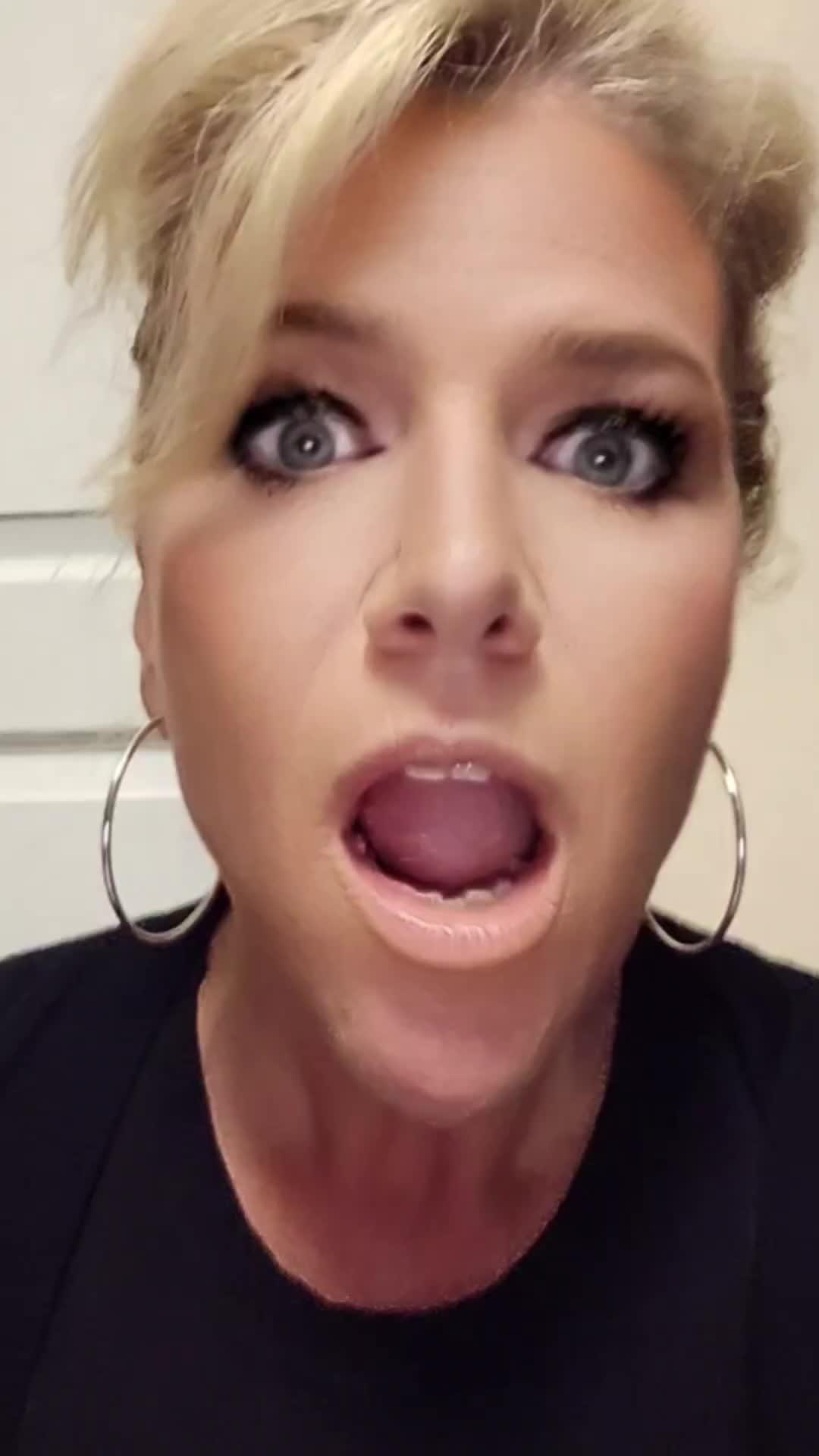 Play Dominoes For Free!