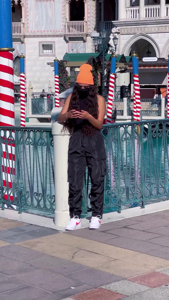 Say Hi to others and start chatting now!