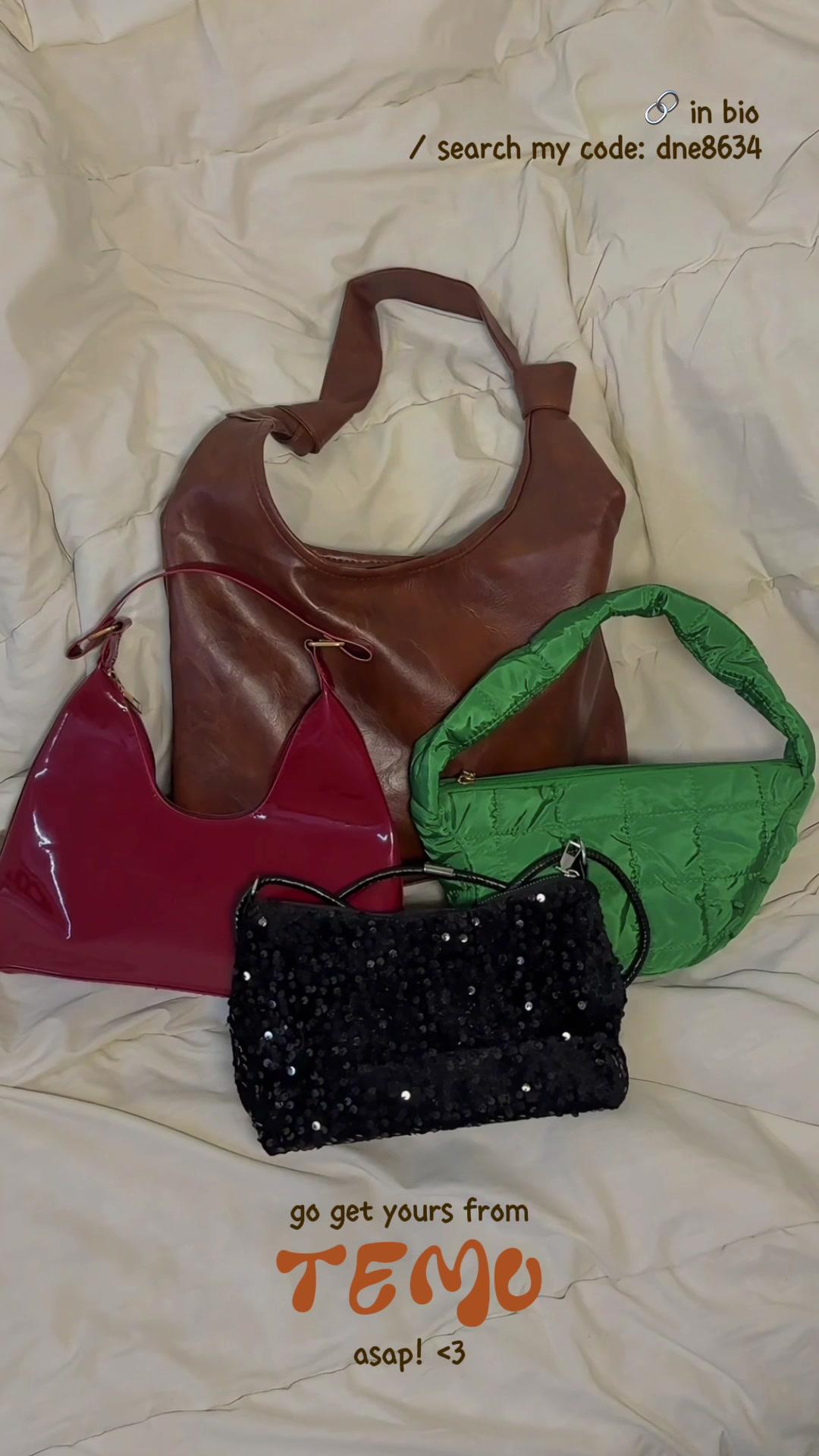 new addition to my bag collection 💗 🔗 in bio or search my code: dne8634 to shop ☁️ @Temu #shoppinghaul #haultok #temufinds #temuhaul #temureview #fyp #fypage #foryoupage #abcxyz #jointrend #shopping #temumalaysia #temu #unboxing #shoulderbag #baghaul #handbag #handbagcollection #pufferbag #FindItAtWatsons