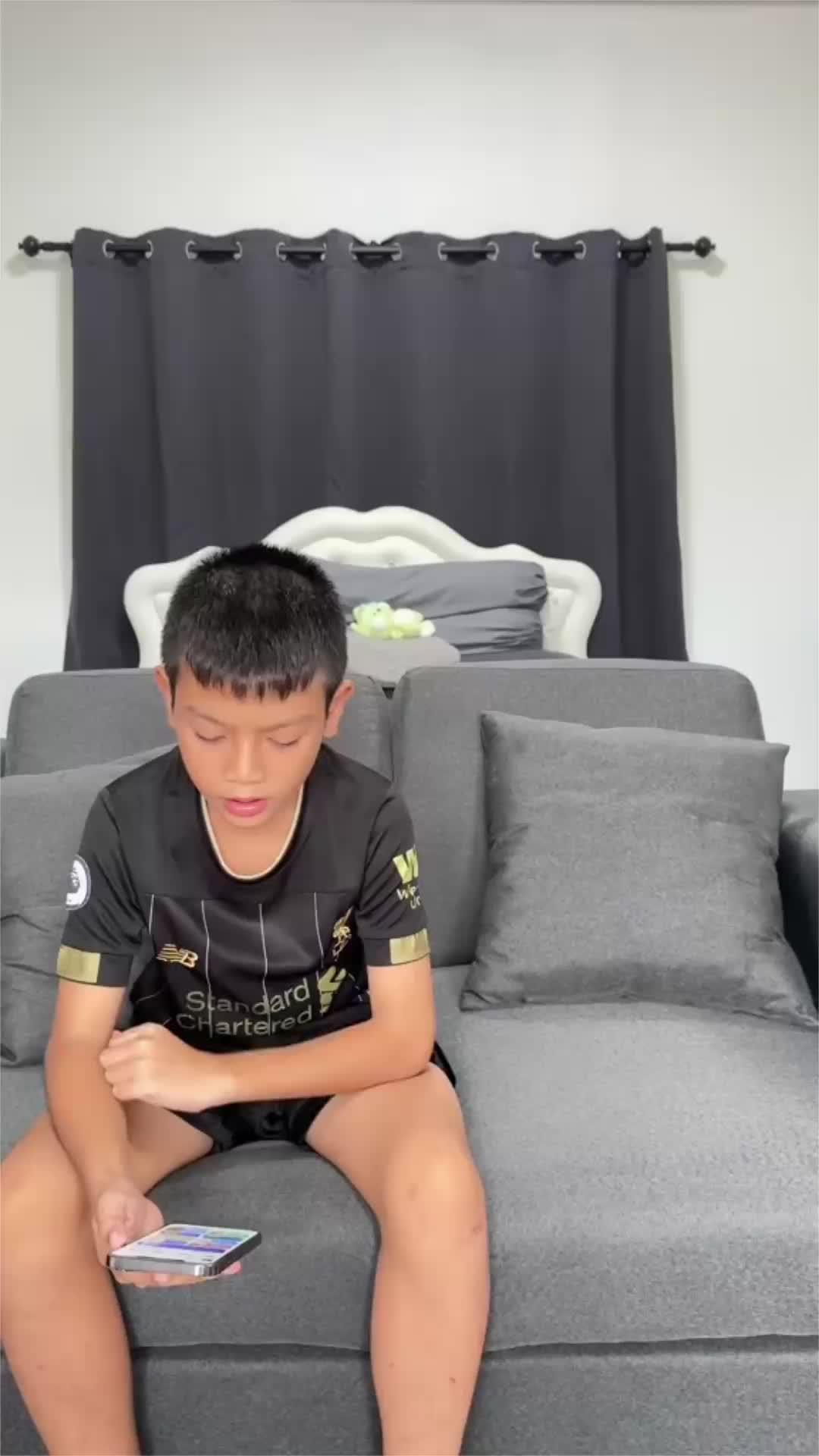 เล่นเกมกับเพื่อน