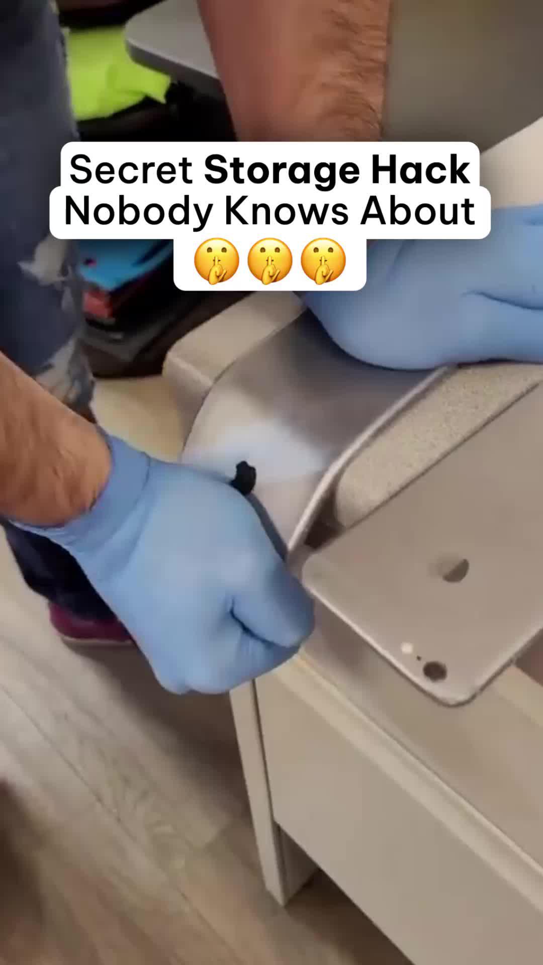 Free up iPhone storage in seconds with Cleanup!