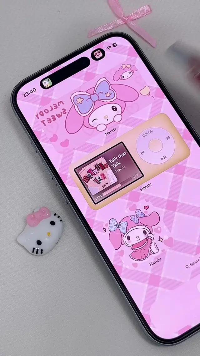 Handy is a FREE and personalized APP various Theme,  Weather, Photo, Clock to pick any widget