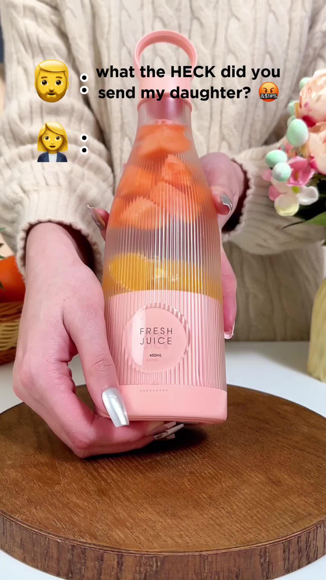 Who wants theirs then? 🤔 #portableblender #kitchenessentials #milkshake #blender #fyp