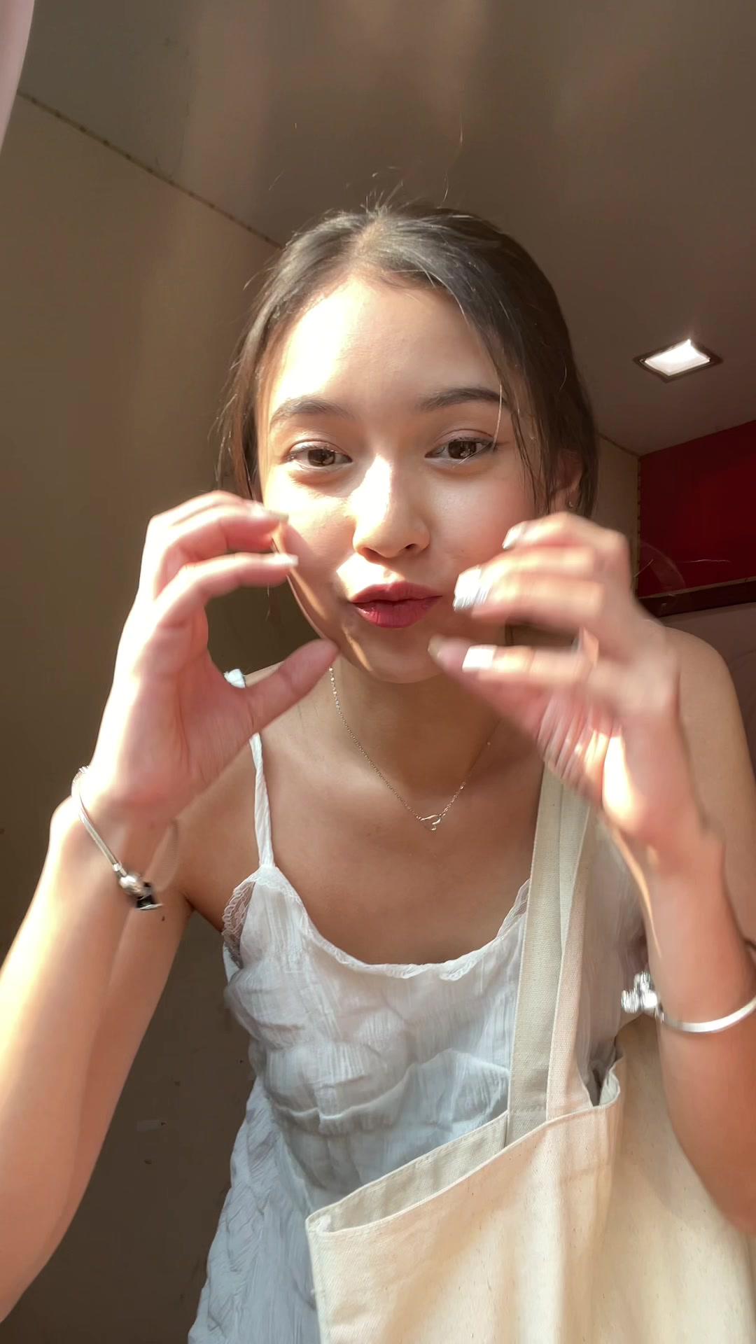 ห้ามพลาดกับเดรสต้อนรับsummerนี้☀️☀️ #แอปส้ม #ช้อปเลยไม่ตกเทรนด์ #เดรสน่ารักๆ #ootd