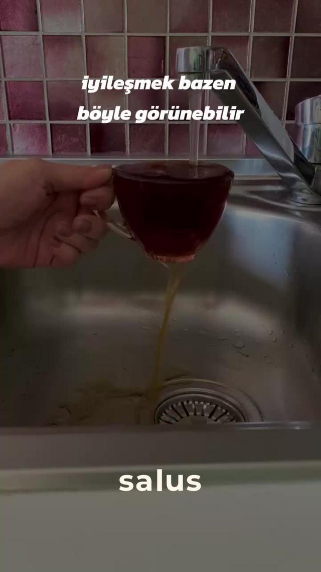 Kendiniz için bir adım atın ve yetkin klinik psikologlardan online terapi almaya başlayın.