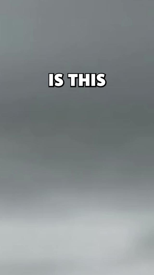 HypeHype explained in 30 seconds! Play and create games with your friends, for free and no coding!