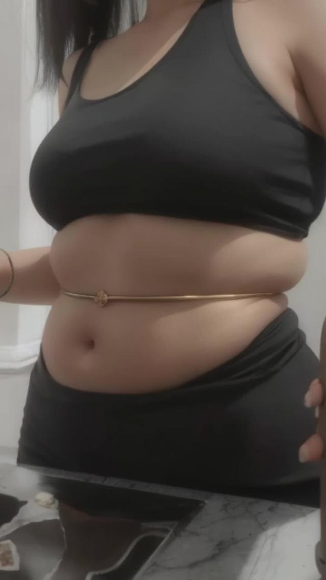 Lazy girl workout! Workout at home at any time, with zero equipment.