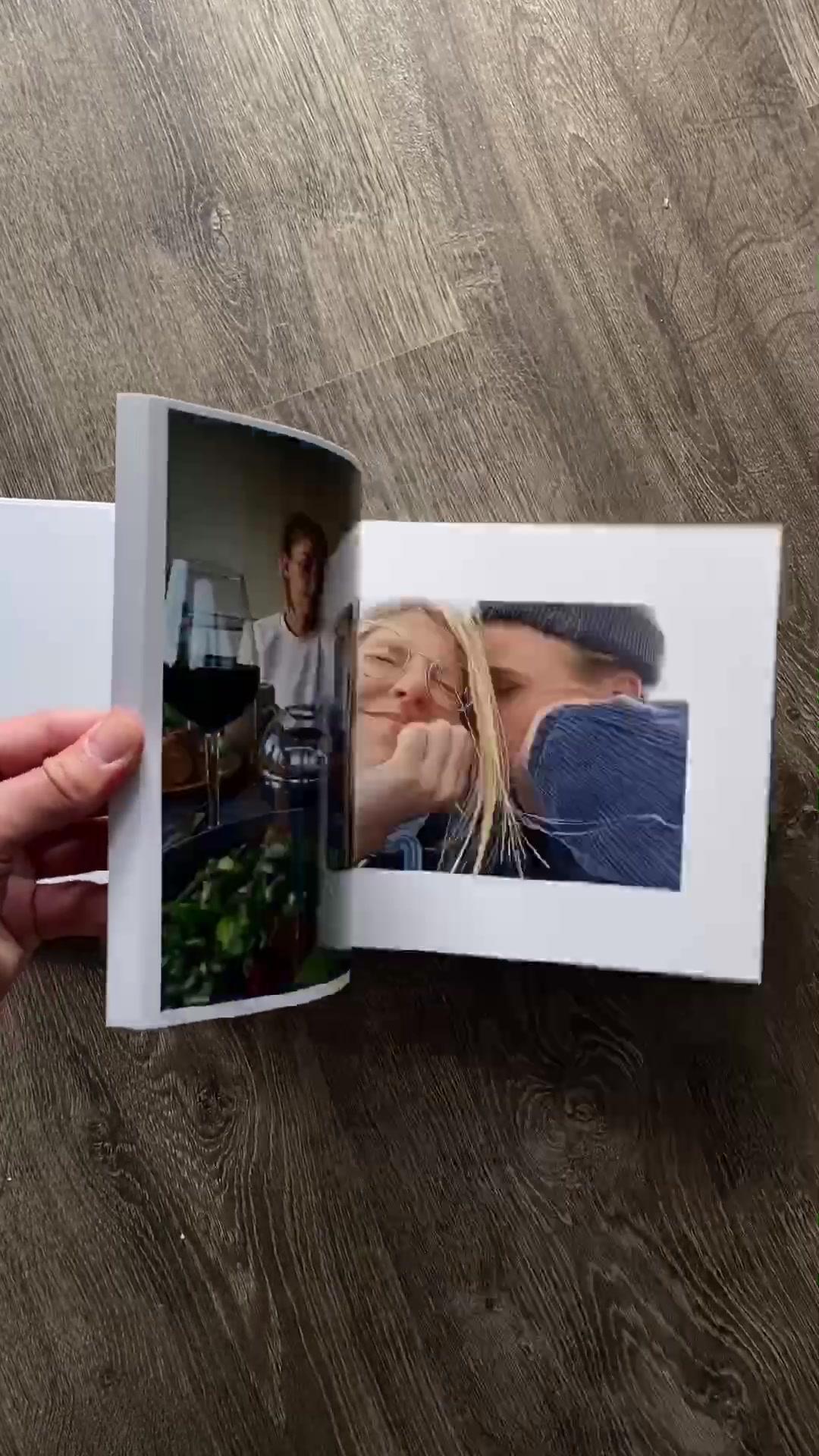 Mit dem Code TIKTOK12 sparst du jetzt 12% auf deine nächsten Pixum Fotoprodukte 🥰 Perfekt als Geschenk oder für dich selbst #pixum #fotobuch #fotobuchgestaltung #fotos #fotoliebe #machtspass #fotoapp #erinnerungenbleibenfürimmer