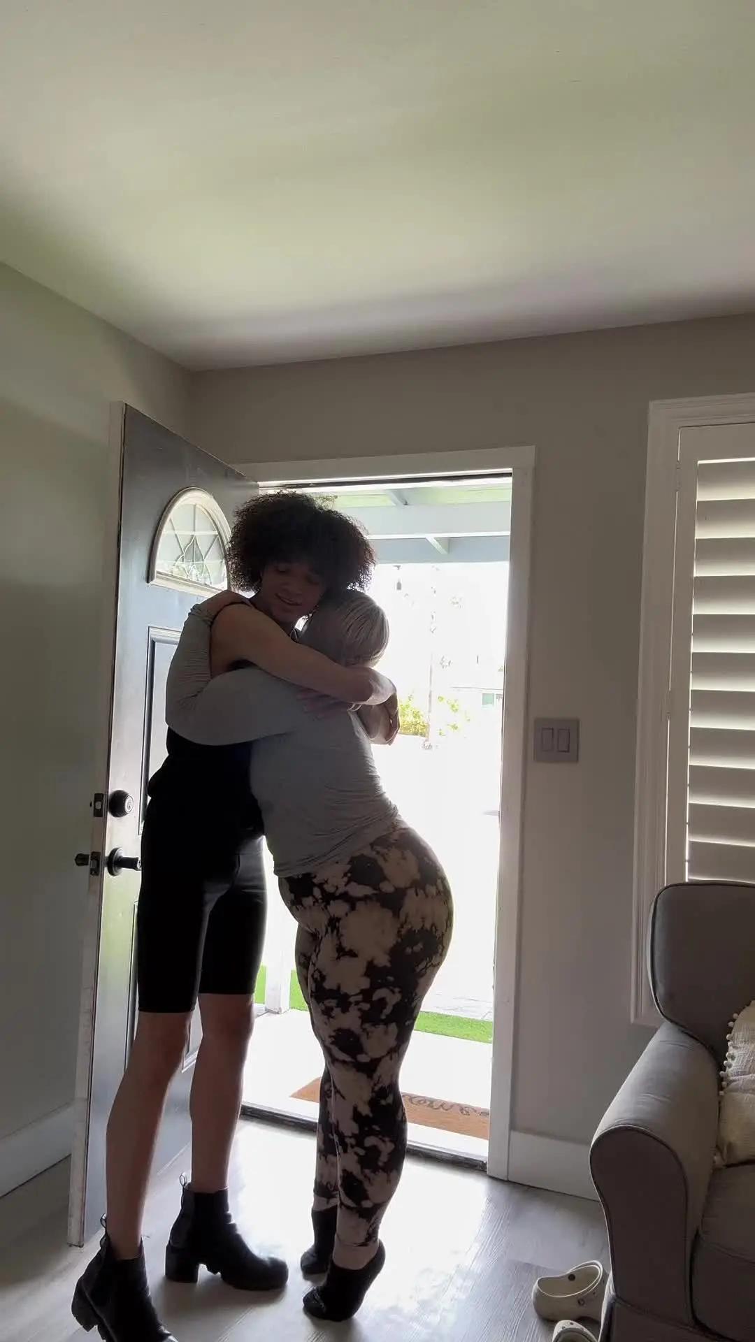 Date with personality first!