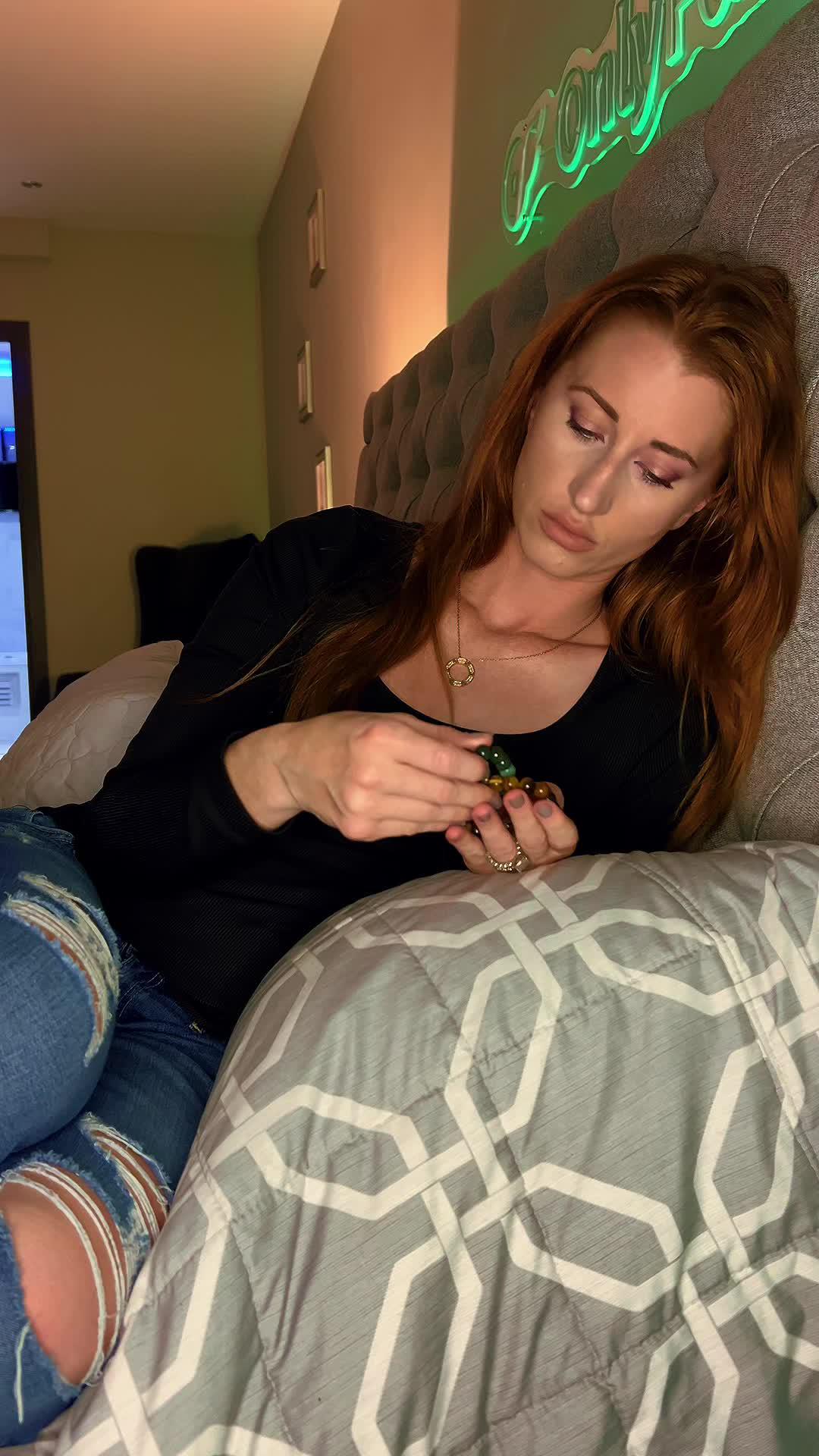 Download MatchPub with live video chat! Meet someone new 🩷 #matchpub