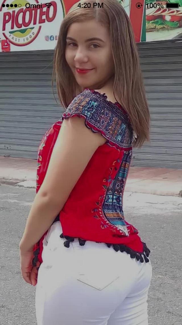 قم بالدردشة عبر الإنترنت ، ورد في ثوانٍ ، والعب مع من تريد.