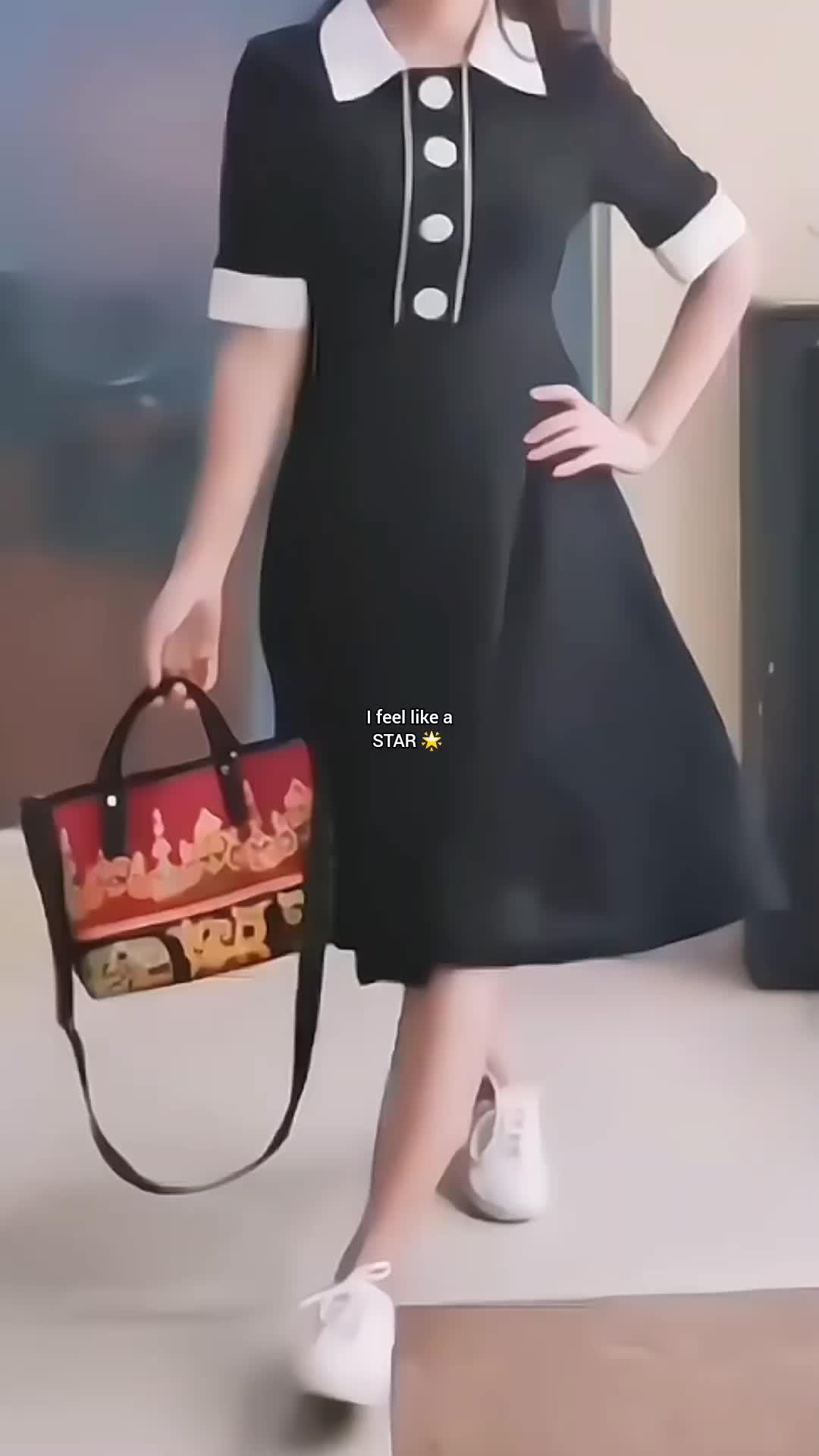 Unleash your fashion designer skills and create stunning looks!