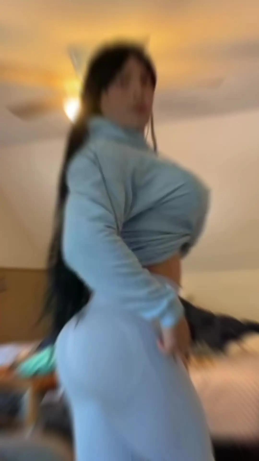 Lazy girl workout! Workout at home at any time, with zero equipment.