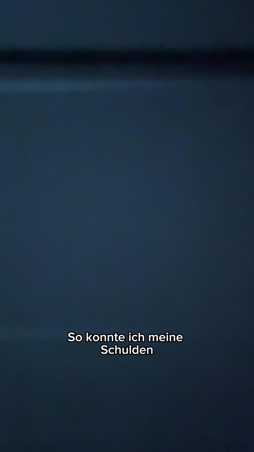 Deine Finanzen versinken im Chaos? Hol dir den Überblick kostenlos zurück mit Finanzguru.