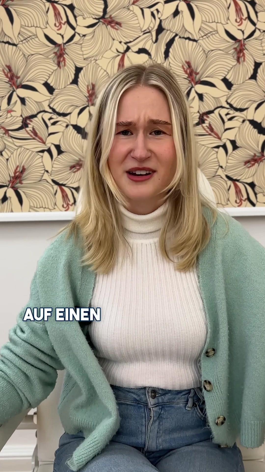 So einfach  geht Hautarzt!😌 Mit der dermanostic App erhältst du innerhalb weniger Stunden Deine Diagnose! 🚀 TUV geprüft ✅ Qualifizierte Hautfachärzt*innen ✅ Ohne Termin ✅ #hautarzt #hautärztin #dermatologie #derma #dermawissen #skintok #hautpflege #hautpflegetipps #hautpflegetrends #hautarztperapp #dermanostic #hautarztpraxis #dermatologie #dermatologiewissen #derma #dermatologe #skincare #hautarzterklärt #hautärztinklärtauf