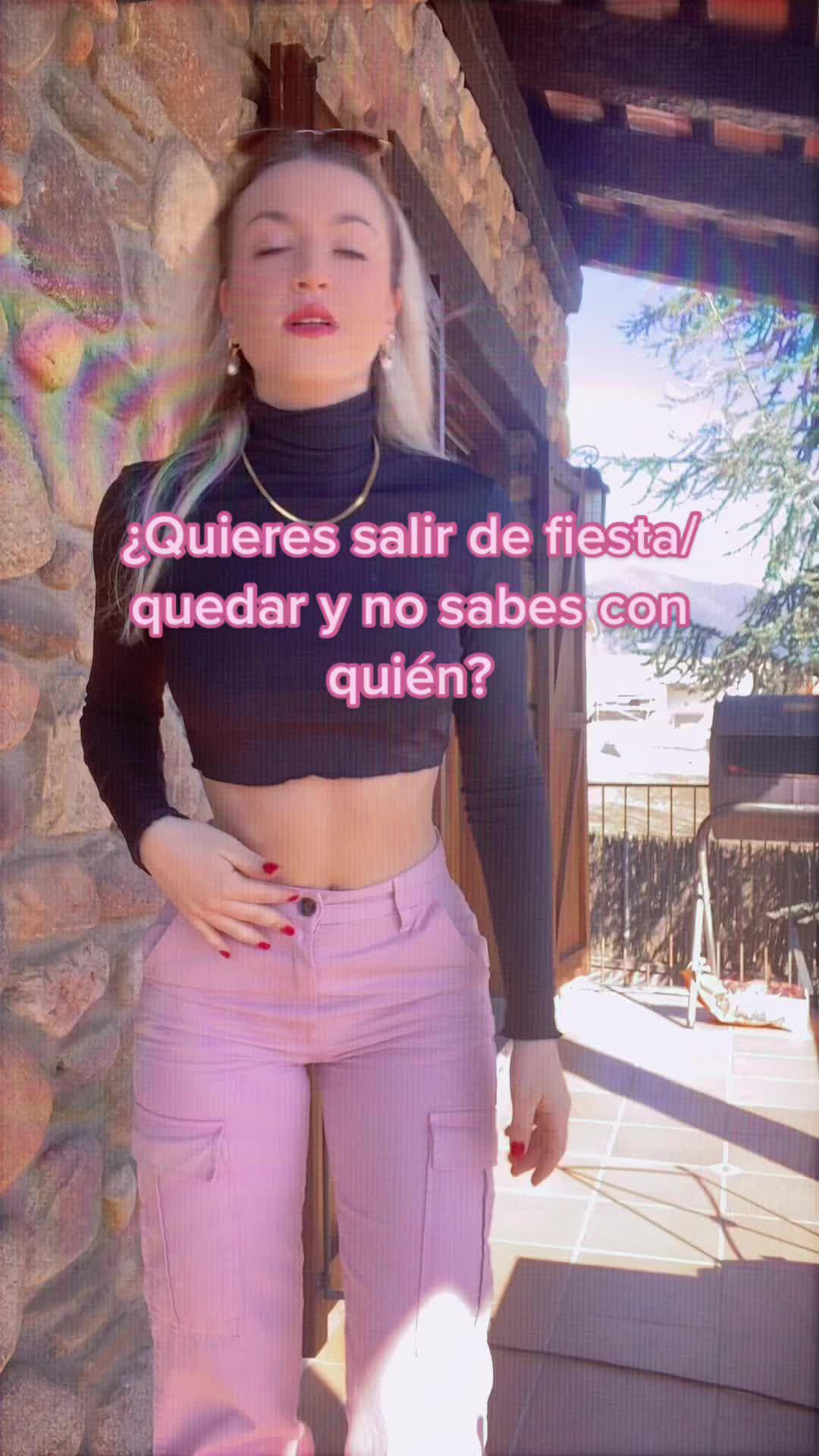 Esta aplicación es 🔝@NOW Hangouts  #amigos 