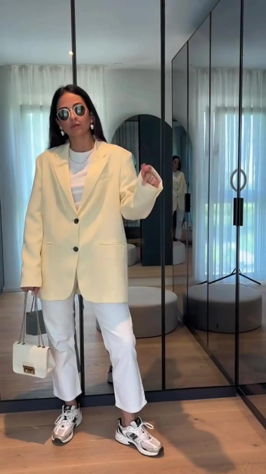 Weekend mood: unlocked ✨ @Ceren Salih  #trendfam #ootd #fashion #inspiration #onlineshopping 