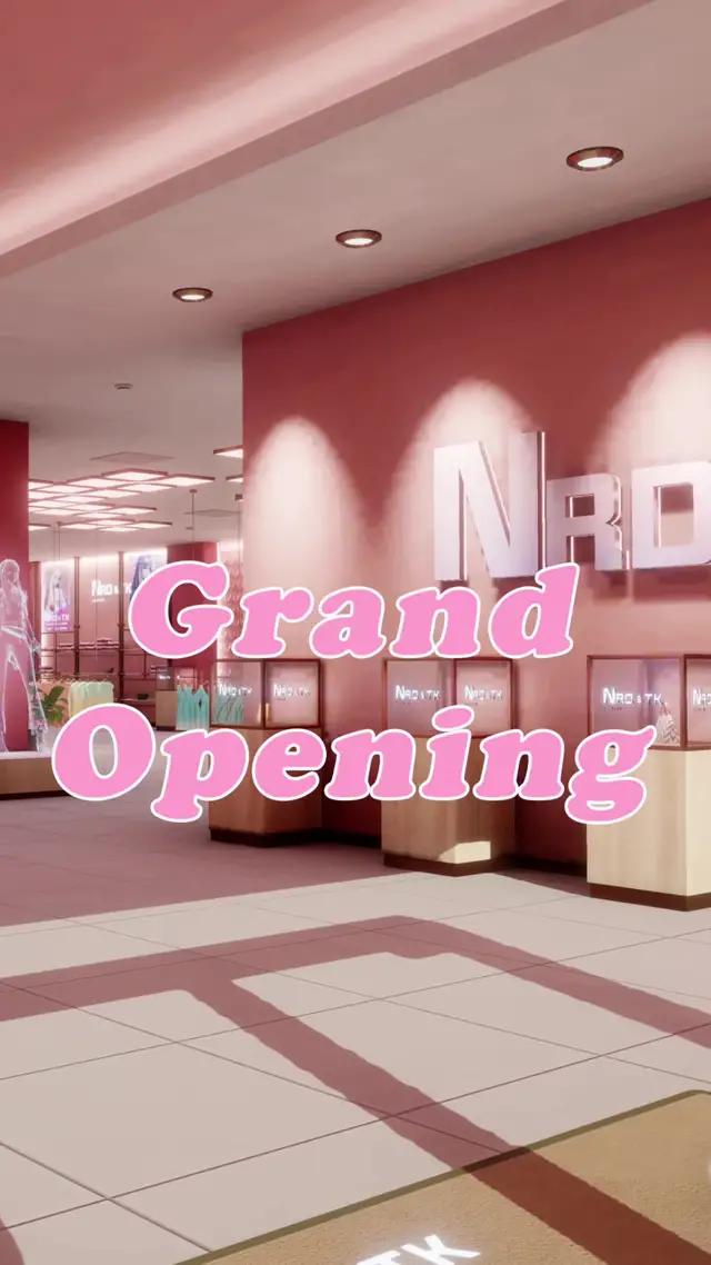 Tens of thousands of outfits and makeup at your fingertips.