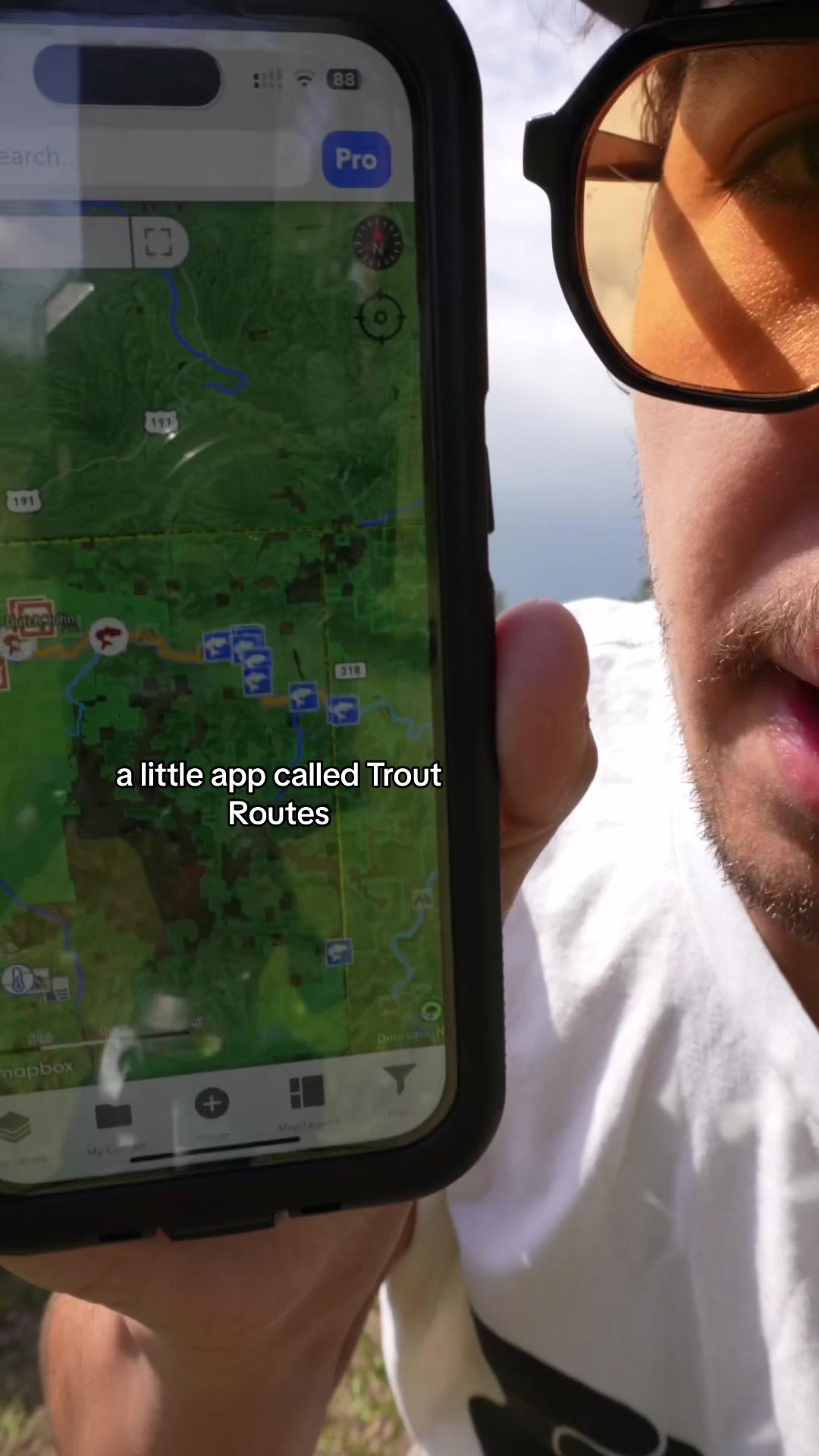 How do I find fish while traveling the country full time? The solution is @troutroutes  #flyfishing #fishinglife🎣 #troutroutes #troutroutesambassador #troutroutespro #topo #topodesign #topointhewild #tricksandtips #flyfishingtips #getoutandgofishing #lifeontheroad #flyfishingnation #vanlife #travel #outdoors #findyourwater #redingtonsquad #redingtongear  @troutroutes  @redingtongear @topodesigns