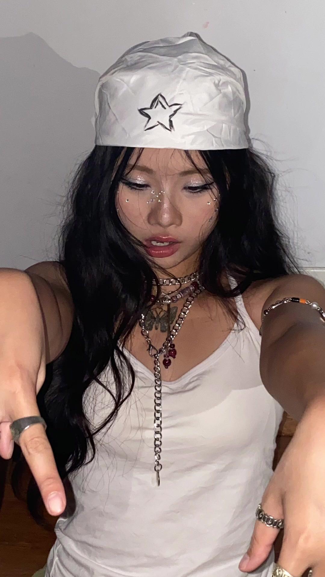 Muộn trend rùi nhưng vẫn cố đu 🥹 #concuanee #vtvcab #singnow #karaoke #chupanh #bikipsongao  #sponsored