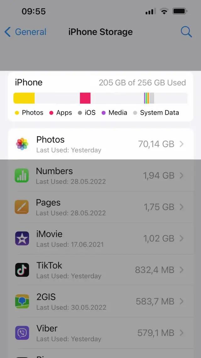 Clean up similar photos and videos!