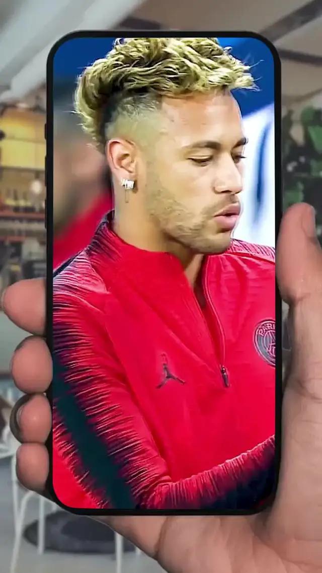 WIN a World Cup of wallpaper for your phone!