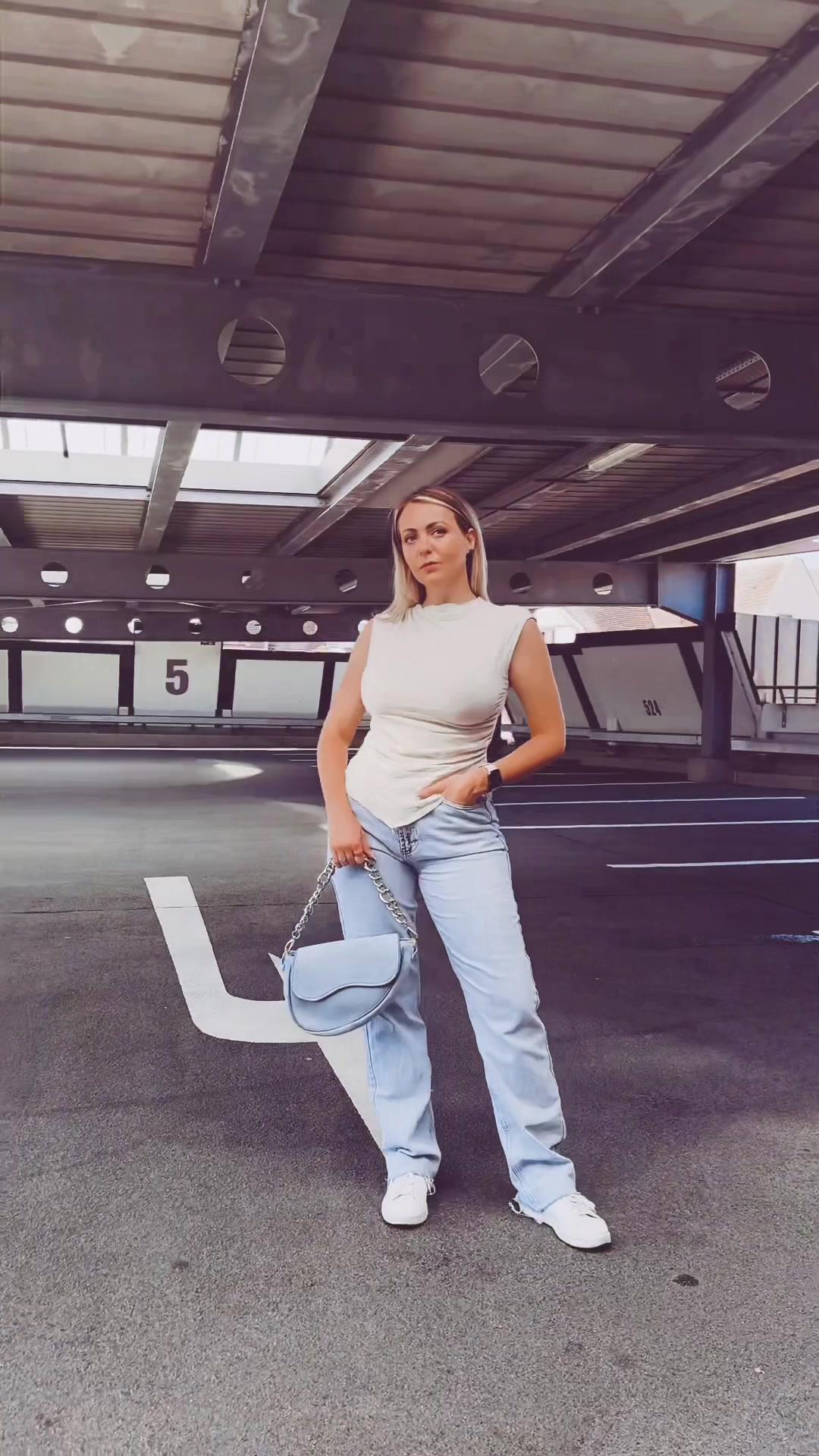 #ad How to edit your videos 📱 Using filters by @Picsart ⭐️ #picsart #picsartediting #picsarttutorial #picsartedit #edit #videoedit #heypicsart