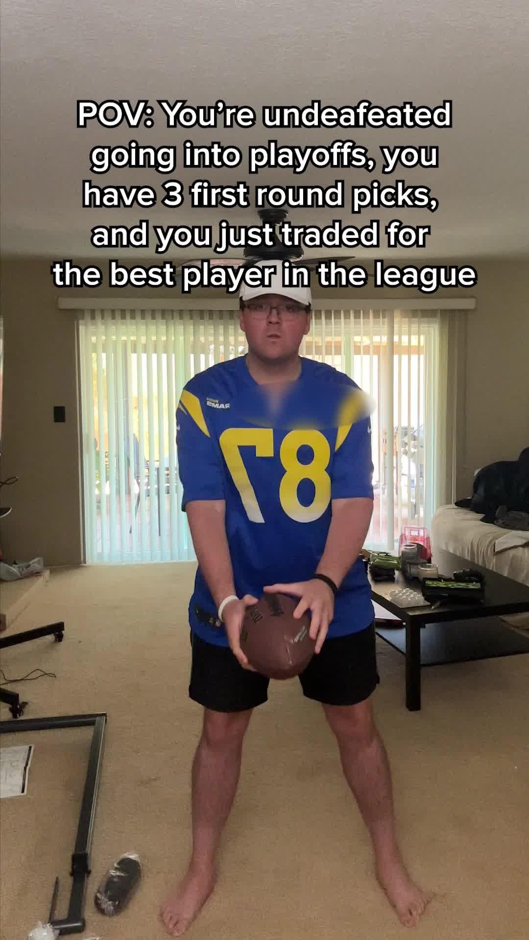 Become the best Football Manager