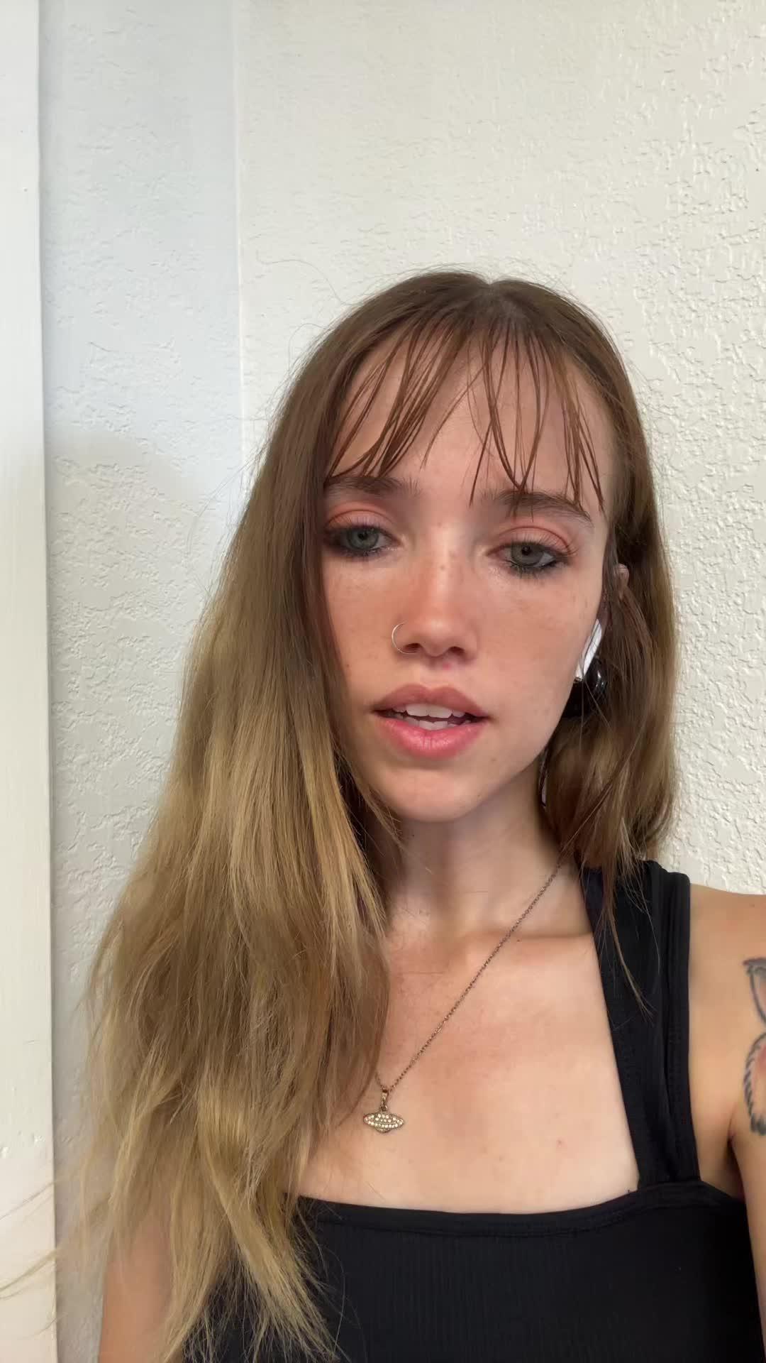 Chatbot AI is now on mobile! This app is insane! You have to try it now!