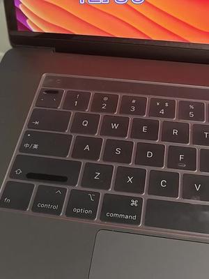 플레이어들에게 사랑받는 멀티 플랫폼 오픈월드 게임! 원신에서 특별한 여정을 시작해 보세요!