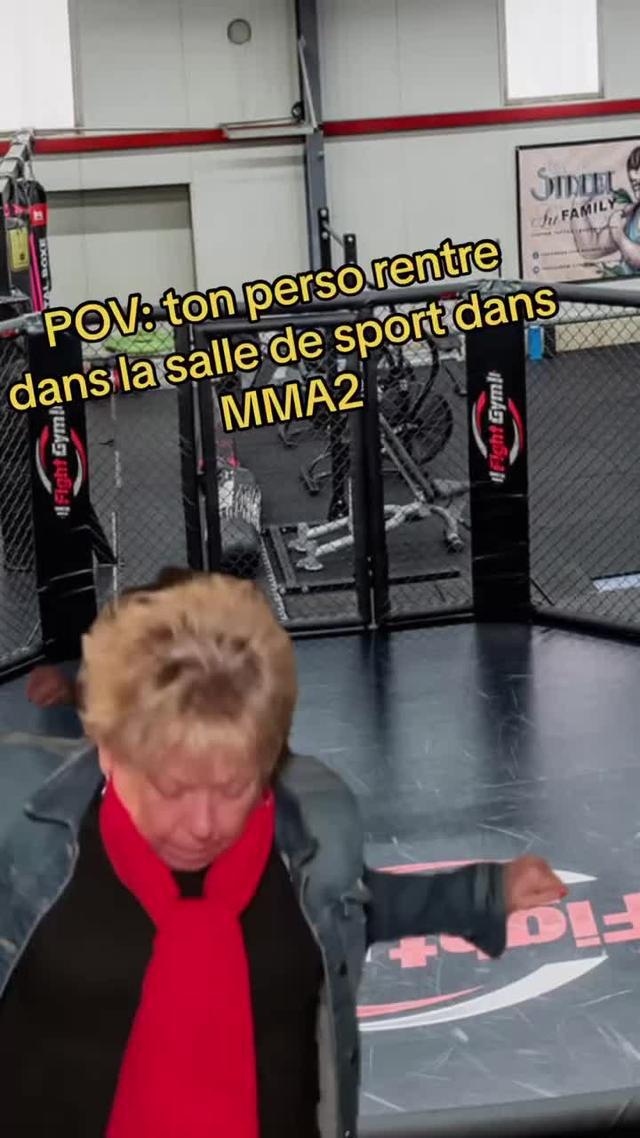 Recrute les meilleurs combattant et entre dans l'arène