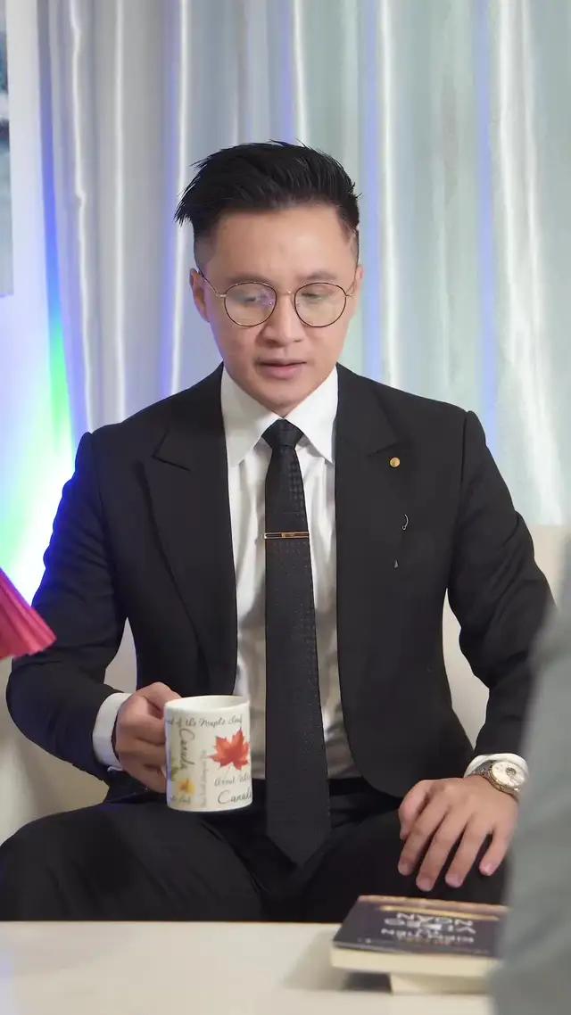 Cho mượn vàng mà khi đòi lại trả bằng t.i.ề.n lúc mượn, trong khi vàng tăng gấp đôi 🥲 Là bạn thì bạn sẽ xử lý thế nào? #hanagold #tiemvang40 #fundgo #fibus #vangcongnghe #vangdinhdanh #dautuvang #kinhdoanhvang #learnontiktok #vietdrama 