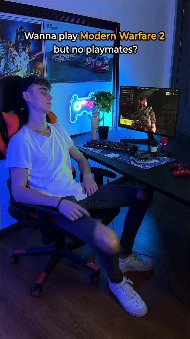 Looking for a perfect teammate to play with?