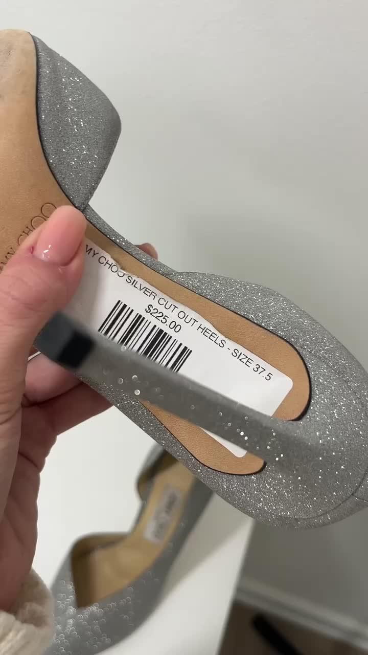 Wanna know a secret? Download our app and you'll know all of them.