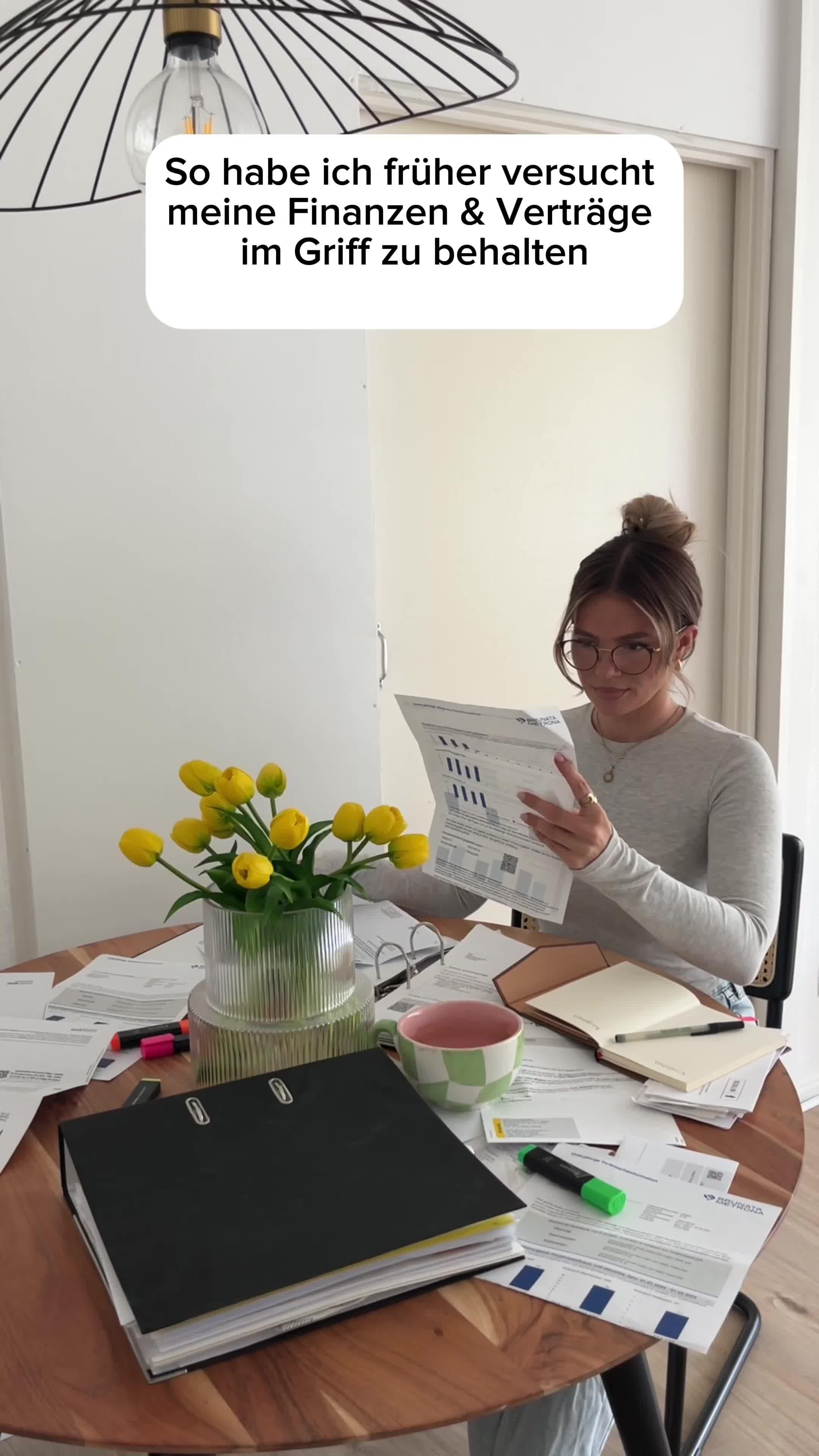 Deine Finanzen versinken im Chaos? Hol dir den Überblick kostenlos zurück mit Finanzguru.