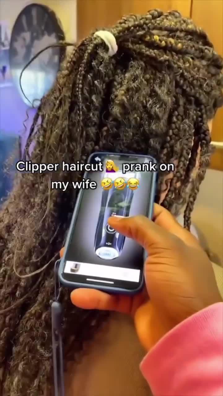 Download now and have a laugh with your friends!