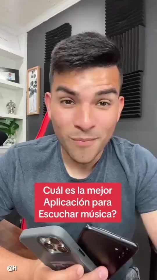 GRATIS.Esta aplicación tiene millones de canciones que puedes descargar gratis.