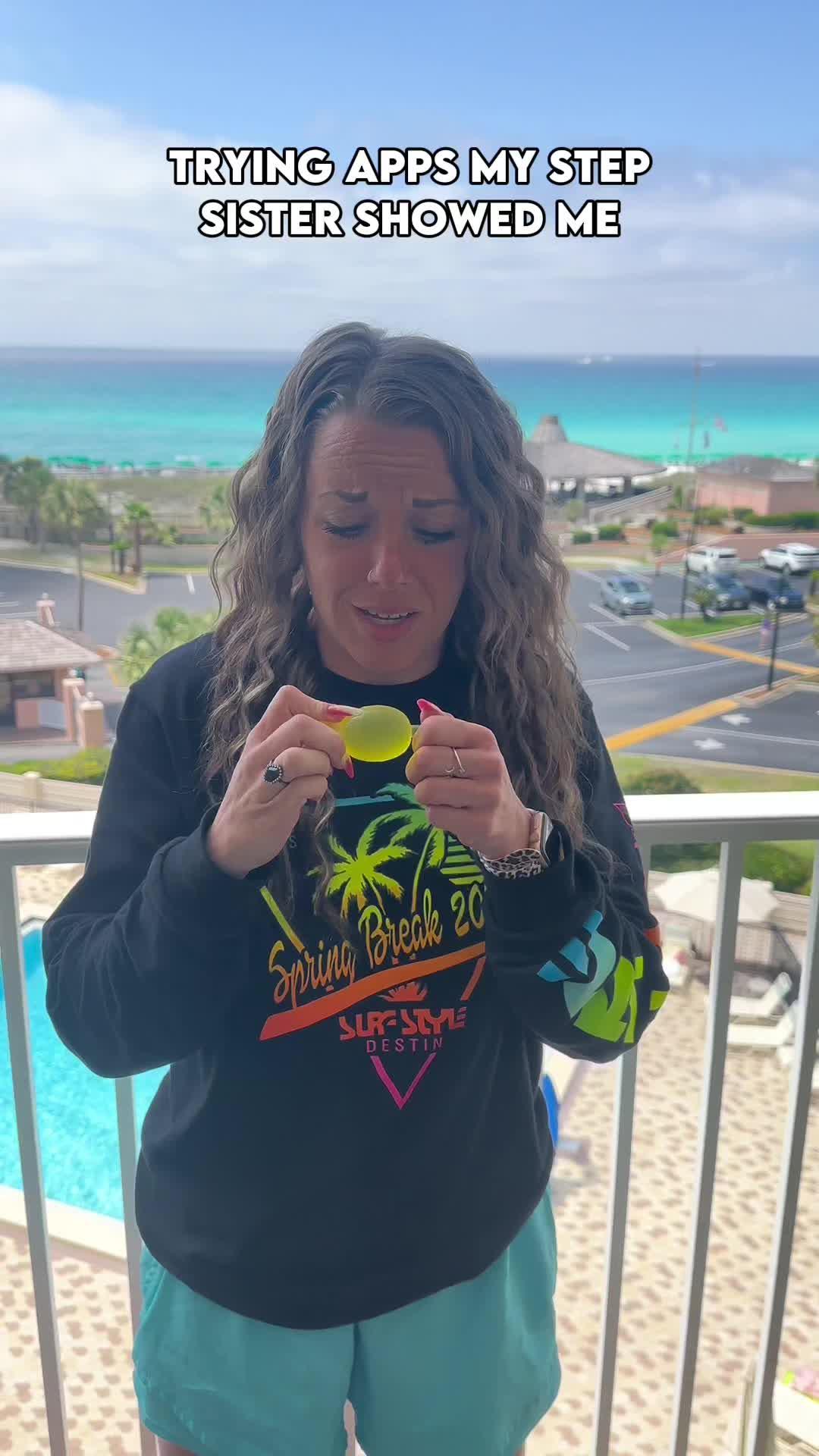 Set exclusive widgets & themes for your Phone!