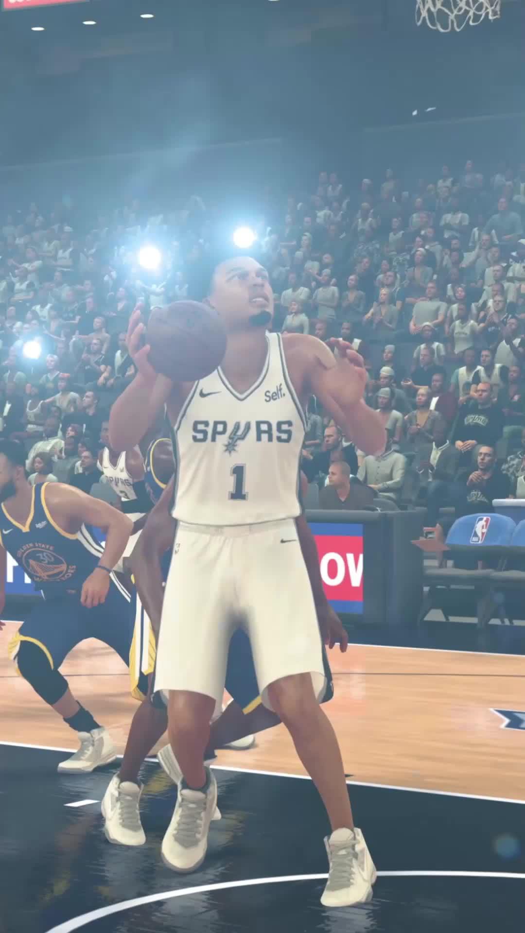 Collect NBA legends, create your MyPLAYER, and build your dream team! Join the game now!
