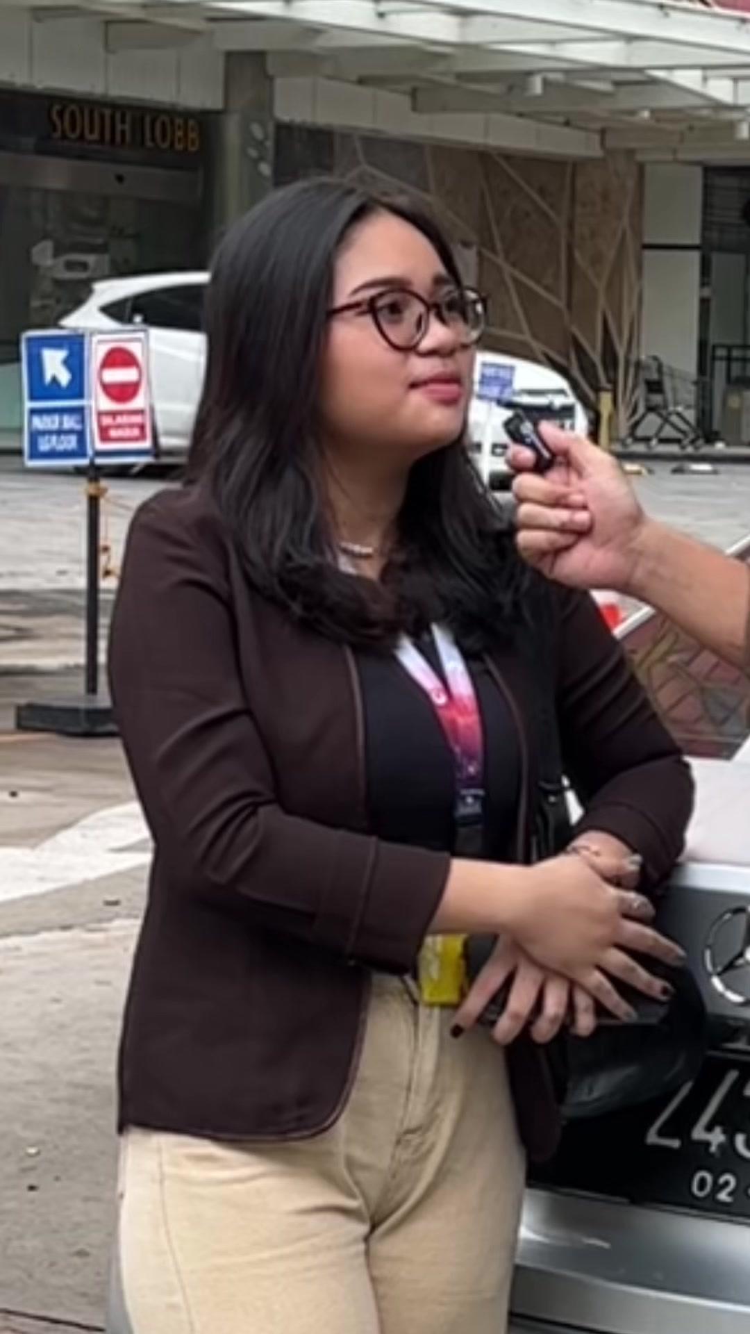 mobil kakanya bagus ga si?