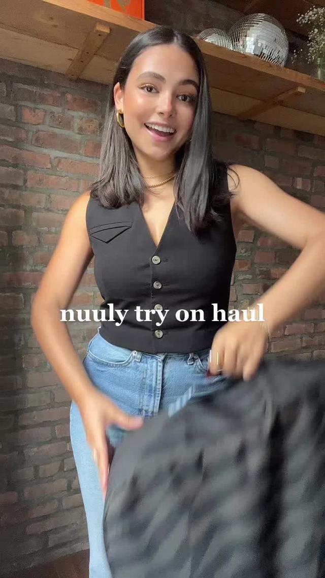 @nuuly rent | nuuly thrift never misses 👏👏 use code “FABI10” for $10 off your first month 🥰 #nuuly #sustainablefashion