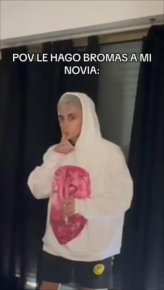 Jajajajajajajaja pobrechitaaa🥺🥺 con mi ciudad del COD no EEEE