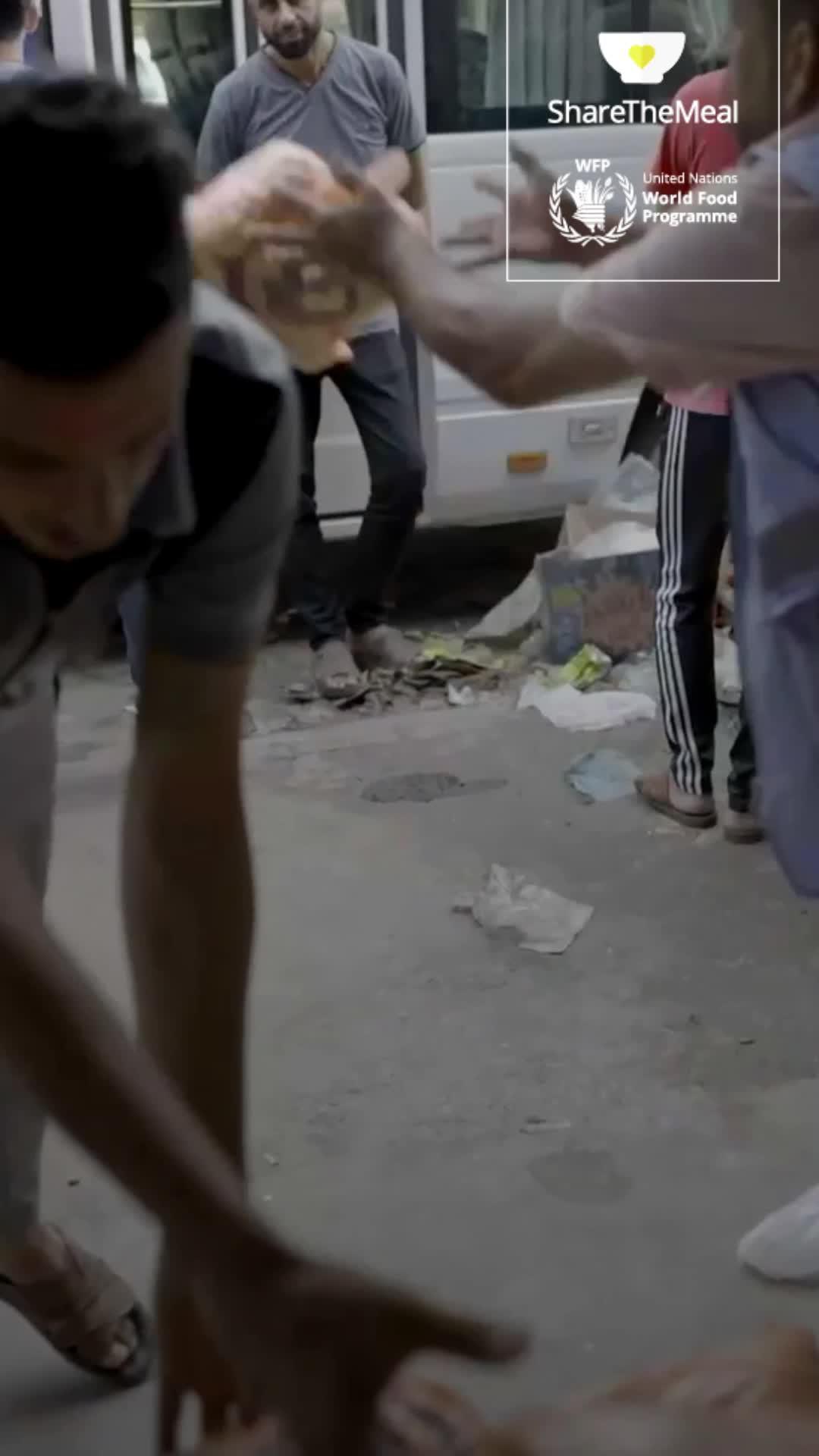 Update: WFP trucks enter Gaza