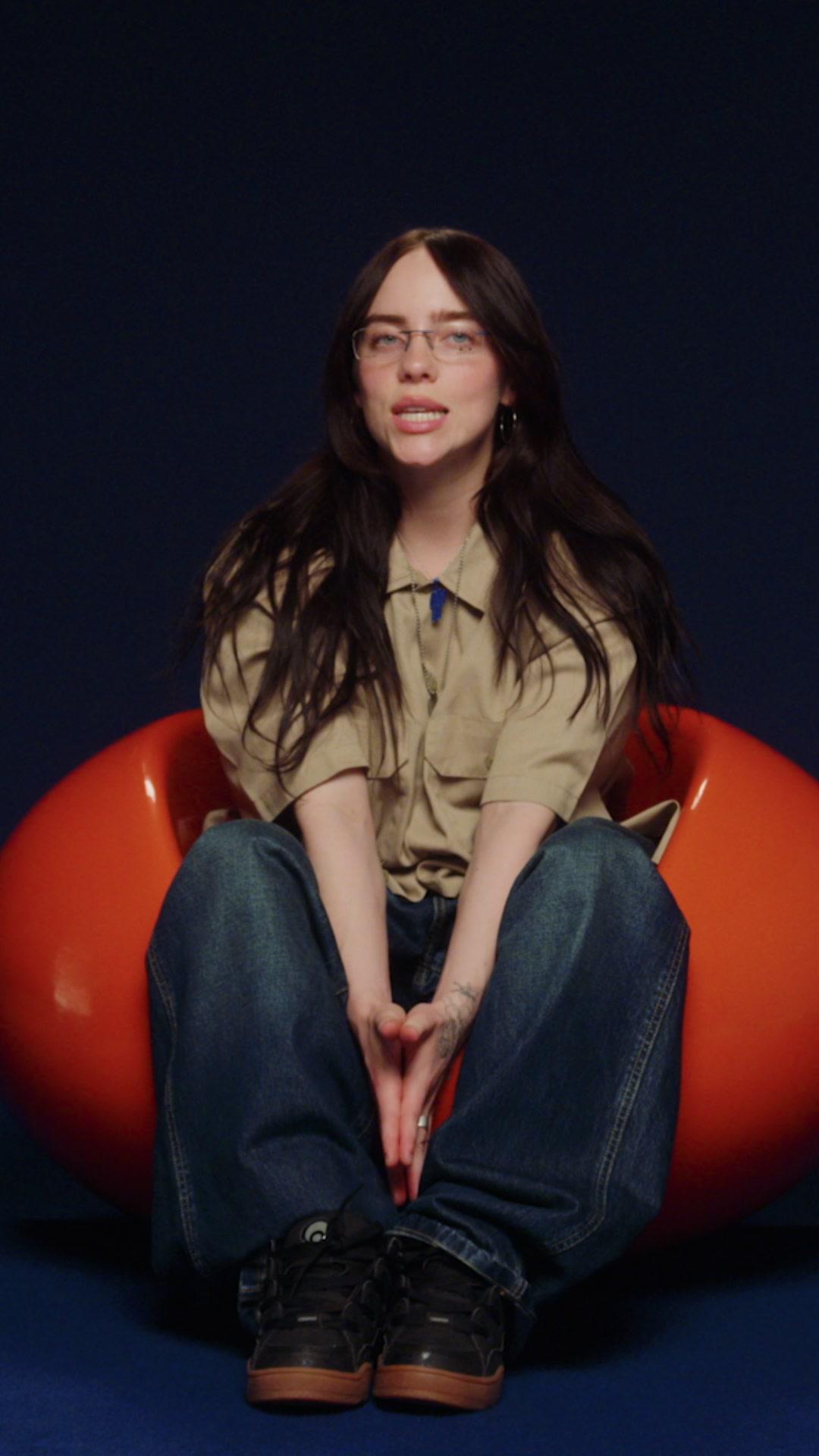 Grab your guitar & learn your favorite Billie Eilish songs! CHIHIRO, LUNCH, bad guy & more.