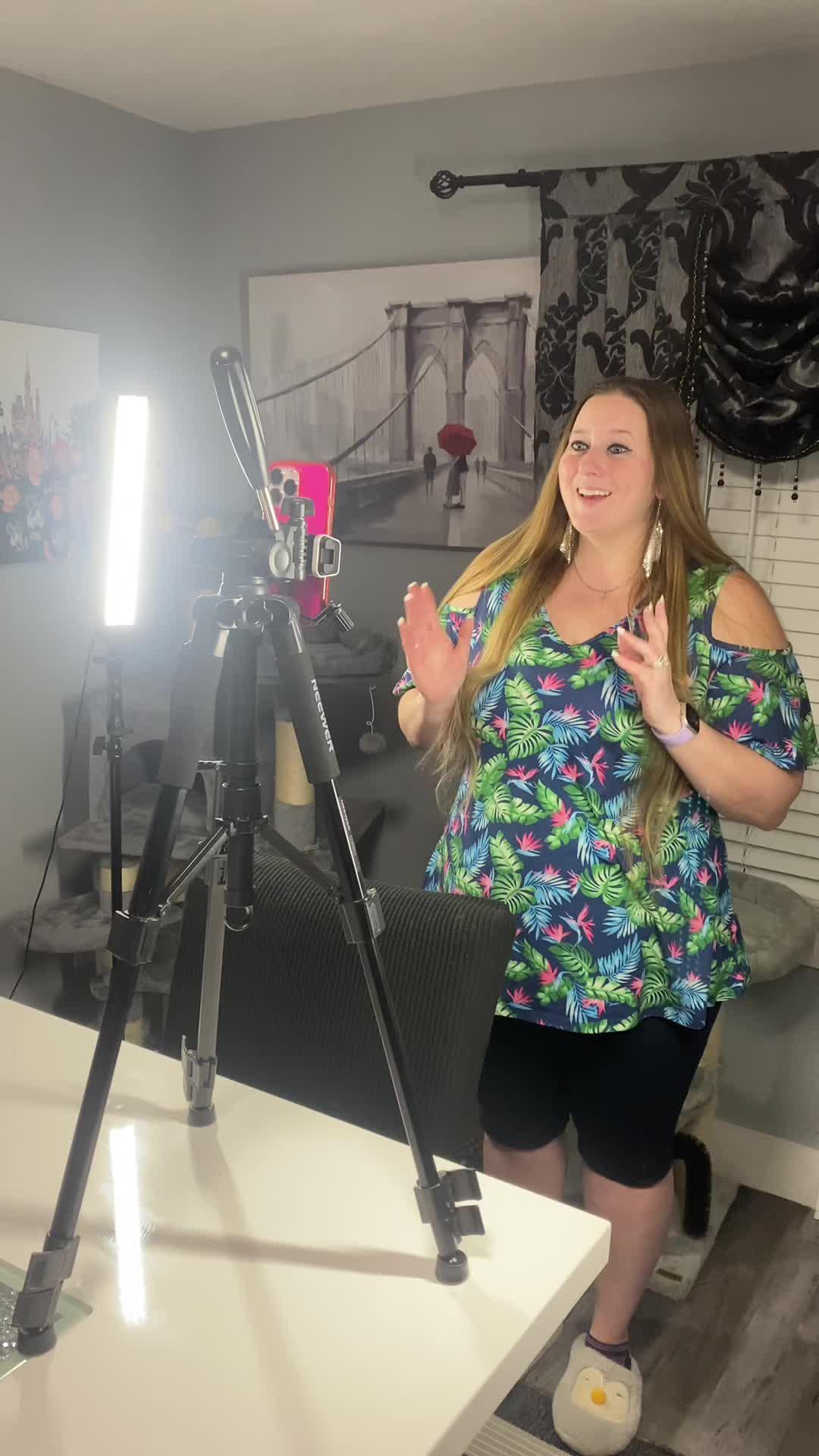 Record Video While Reading Script with Teleprompter!