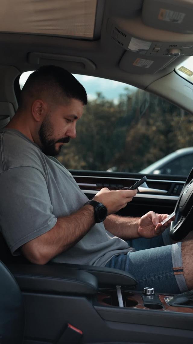 Just discovered an app that scans anything in seconds. Total game changer!