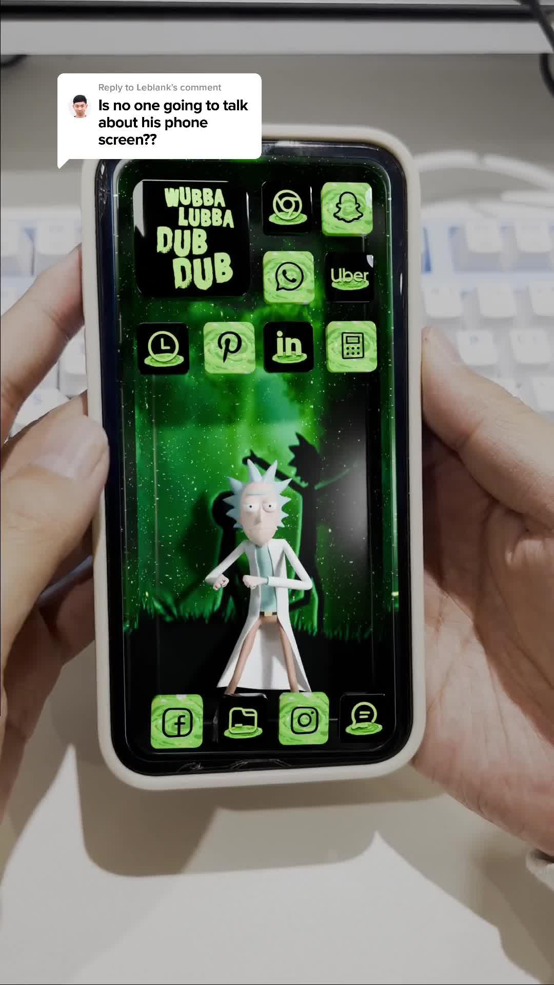 Set exclusive widgets & themes for your Phone