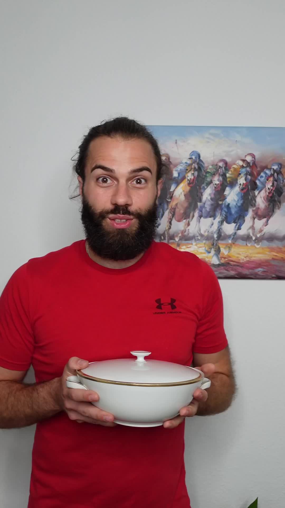 Macht euch keinen Stress & benutzt Code ITSABOUTMAX für 3 x 5 € auf eure ersten drei Bestellungen. 🤌🏼💯 #woltdeutschland  #wolt  #woltapp